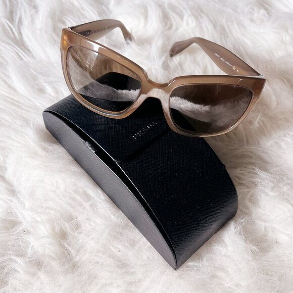 Prada Y2K Vintage Beige Spell Out Logo Sunglasses - Picture 1 of 9